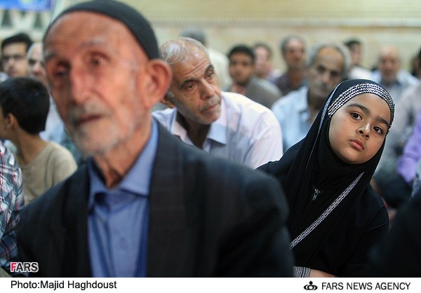 نشست انتخاباتی حداد عادل در مسجد جابری