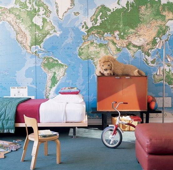 کاغذ دیواری‌هایی با طرح نقشه جهان