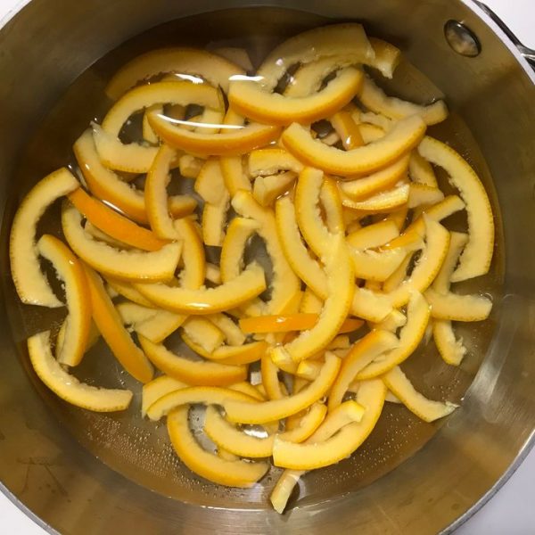 طرز تهیه خوراکی خوشمزه با پوست پرتقال