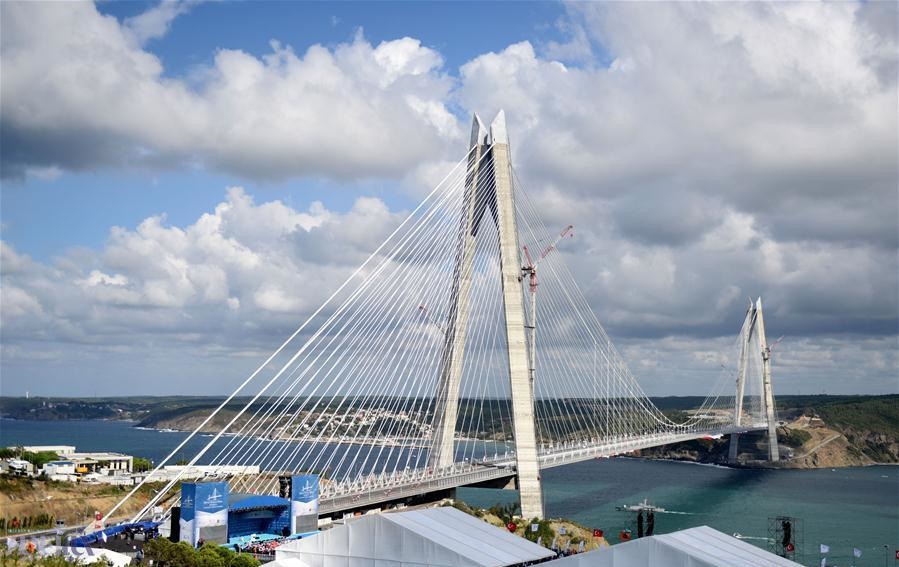 افتتاح سومین و طولانی‌ترین پل استانبول بر روی تنگه بسفر