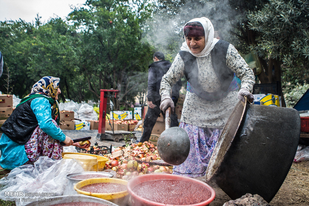جشن انار در روستای انبوه