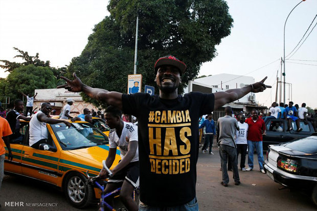 انتقال قدرت به رئیس جمهور منتخب در گامبیا‎