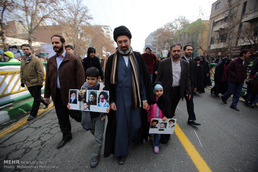 آغاز راهپیمایی سی و هشتمین سالگرد پیروزی انقلاب اسلامی