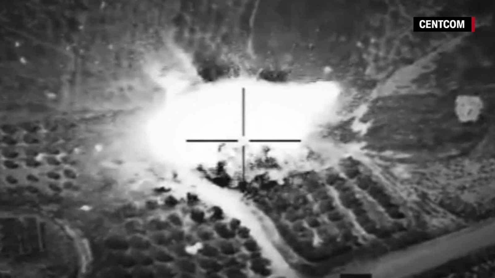 حمله موشکی سپاه به مقرّ فرماندهی تکفیریها در دیرالزور