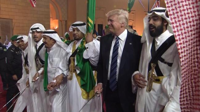 رونمایی ترامپ از معجزه سفرش به خاورمیانه! رونمایی ترامپ از معجزه سفرش به خاورمیانه!