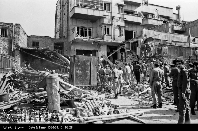 انفجار بمب در میدان انقلاب -۳۱ سال پیش