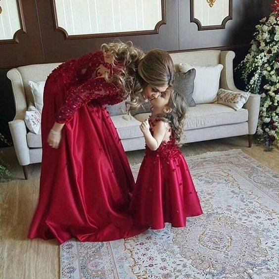 مدل های جدید ست مادر دختری لباس مجلسی مدل های جدید ست مادر دختری لباس مجلسی
