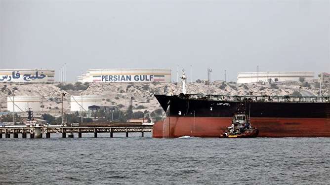 ژاپن و کره‌جنوبی از ماه ژانویه واردات نفت ایران را از سر می‌گیرند