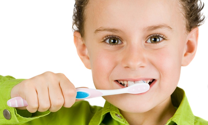 با این روش ۲۵ درصد پوسیدگی دندانتان را کاهش دهید