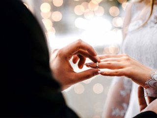 ازدواج با همسن؛ خوب یا بد؟