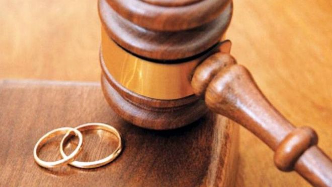 اگر طلاق از سوی مرد باشد، چه حق و حقوقی باید به زن پرداخت شود؟