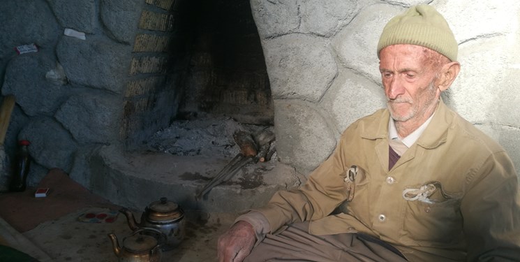 راز سلامتی «آقابگ» پیرترین کشاورز سی‌سخت + تصاویر