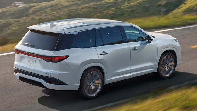 شاسی بلند عجیب لکسوس خبرساز شد+ تصاویر