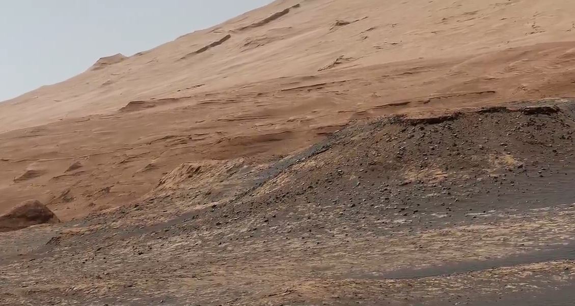 با کیفیت ترین فیلم از سطح سیاره پر رمز و راز مریخ + تصاویر