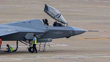 نگرانی جدید آمریکایی ها از ساخت جنگنده نسل جدید چینی ها+تصاویر