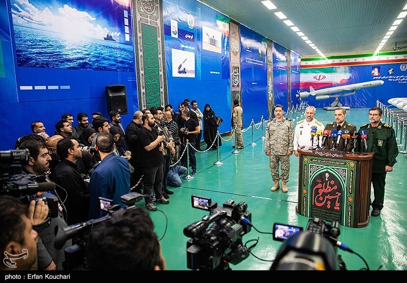 آئین الحاق موشک های کروز ابومهدی به نیروی دریایی ارتش و سپاه/ گزارش تصویری