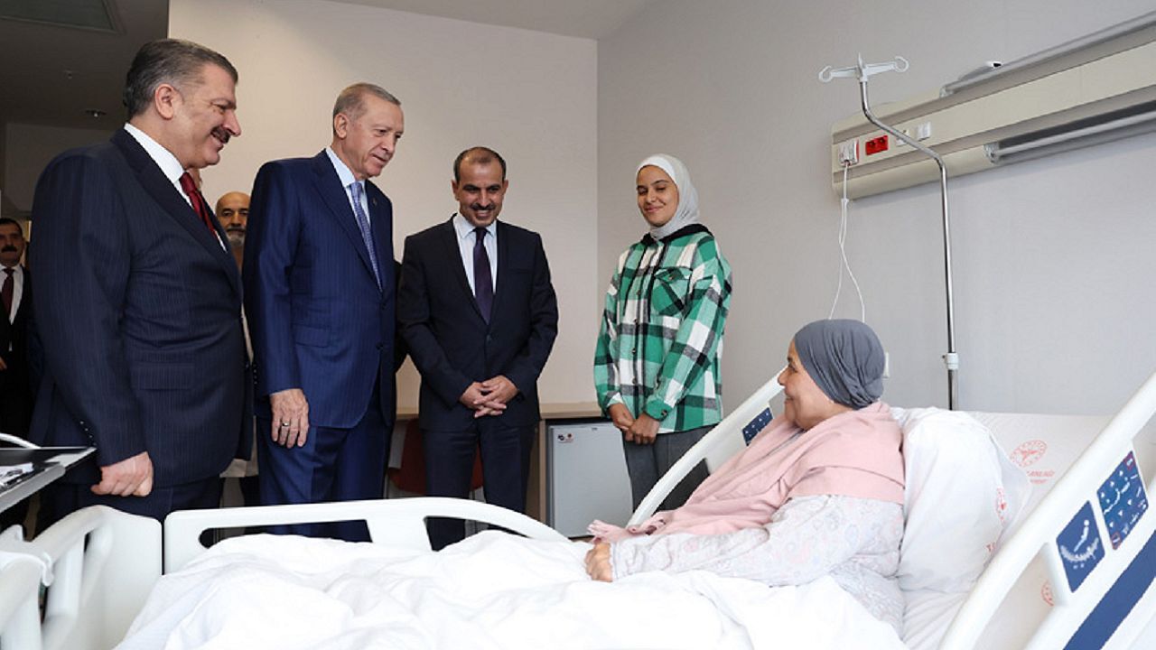اردوغان به عیادت بیماران فلسطینی رفت اردوغان به عیادت بیماران فلسطینی رفت+ عکس