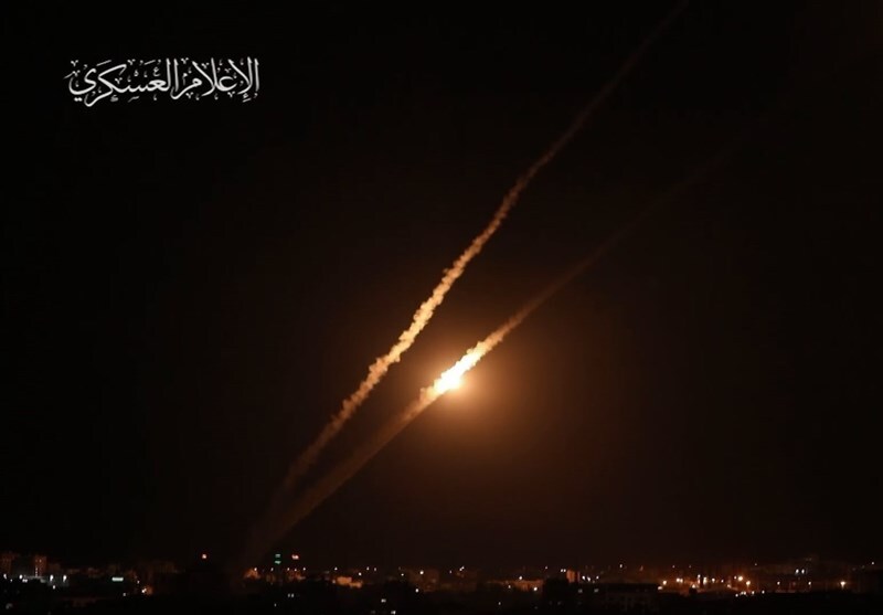 موشک پشت موشک؛ دور جدید حملات القسام به اراضی اشغالی/ حمله به ۱۵۰ نقطه در غزه + تصاویر