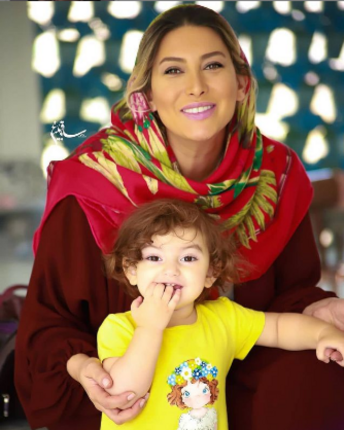 فریبا نادری از دخترش رونمایی کرد! + عکس