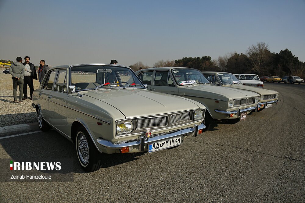 گردهمایی جالب پیکان سواران در تهران؛ خاطره‌بازی در پایتخت