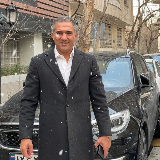 خودرویی که احمدرضا عابدزاده سوار می‌شود + تصاویر