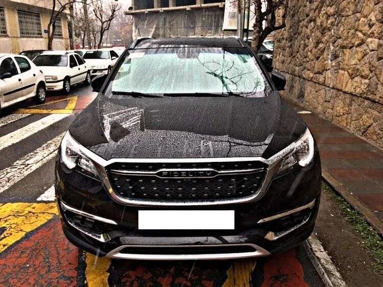 خودرویی که احمدرضا عابدزاده سوار می‌شود + تصاویر