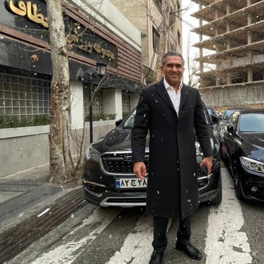 خودرویی که احمدرضا عابدزاده سوار می‌شود + تصاویر