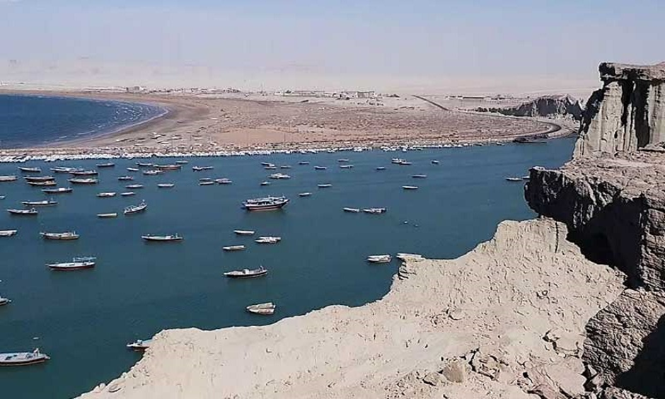 جاذبه های مسیر تهران چابهار