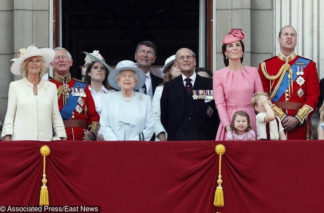 حقایق جالب درباره خاندان سلطنتی بریتانیا+ عکس های خانوادگی