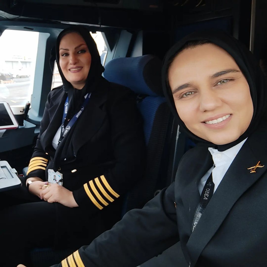 خلبانان زن ایرانی