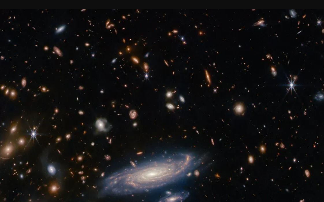 تلسکوپ فضایی جیمز تصویری زیبا از کهکشان مارپیچی ارائه کرد+ عکس