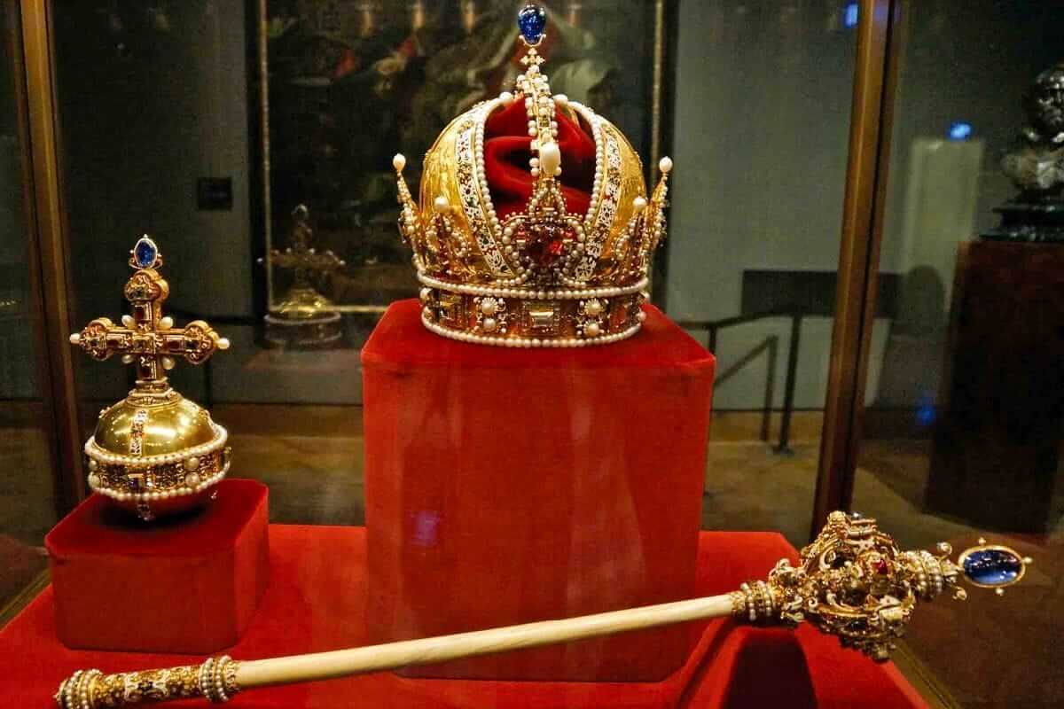 اولین شاه ایران که سارق گنجینه جواهرات ملی بود!